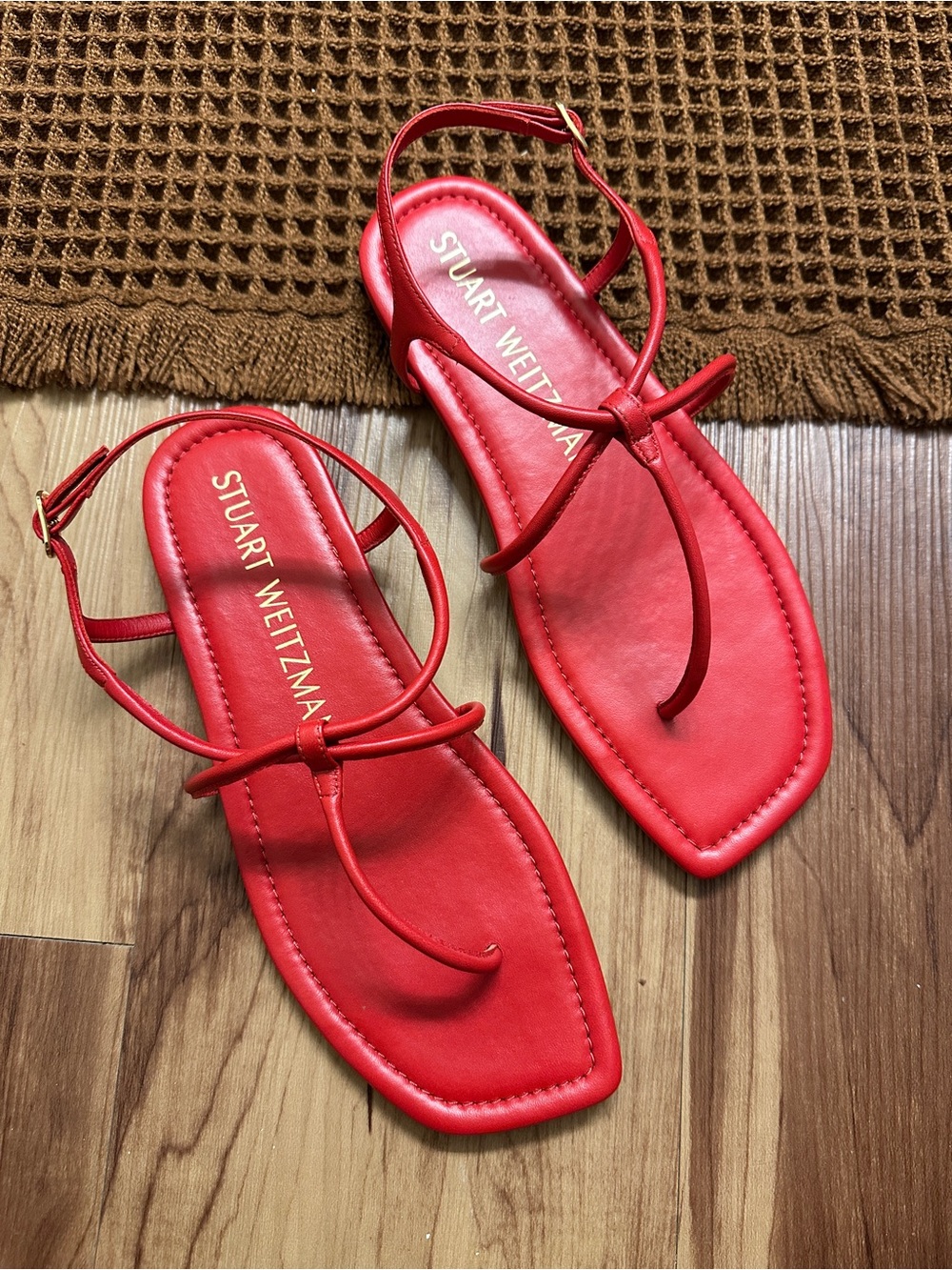 STUART WEITZMAN Matilda Strappy Sandal Ankle Strap Designer in Cherry Red Sz. 8